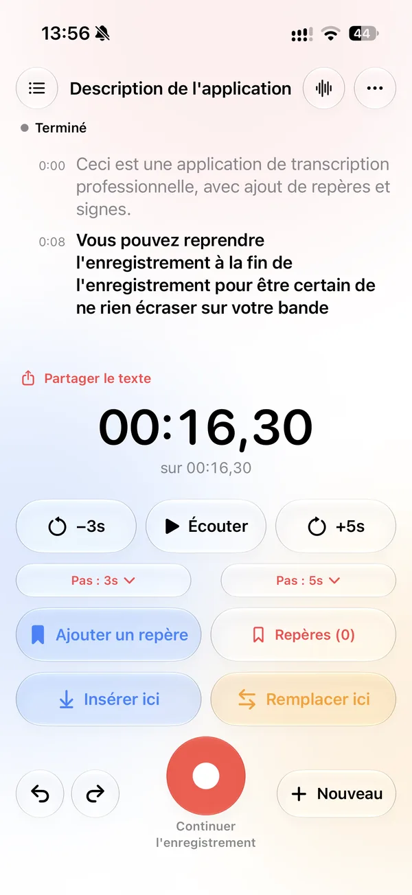 La transcription de la dictée, horodatée, à la place de la courbe.